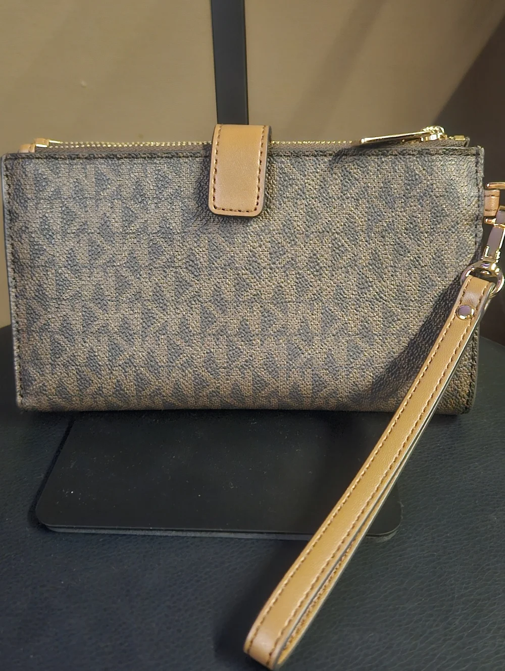 💥Sale💥Michael Kors Jet Set Double Zip Wristlet Phone Wallet - Picture 5 of 16